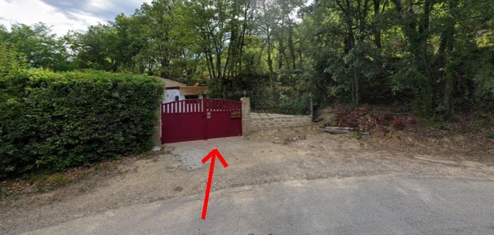 L'Establoun Saint-Martin-de-Brômes Exterior foto
